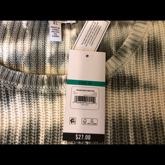 Sofia Jeans by Sofia Vergara tie dyed sweater - Picture 4 of 7